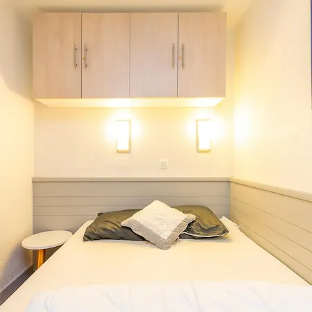2 Pieces Pour 4 Pers. Avec Balcon Au Pied Des Pistes - Fr-1-314-218 Morzine